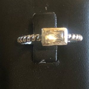 R2462 Belle Fleur Rectangle Ring